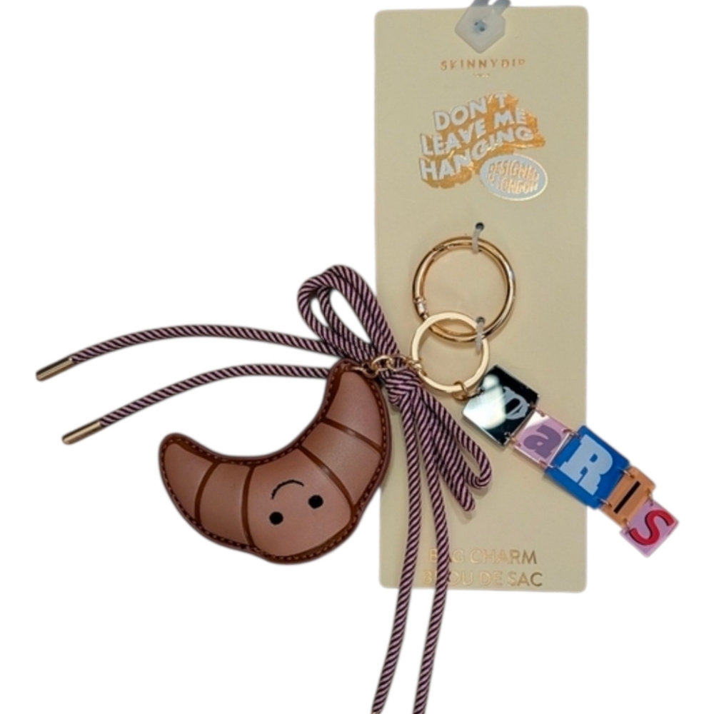 🤎▪️Skinnydip ▪️Brown Croissant Keychain with Bag Charm  Gold Accents